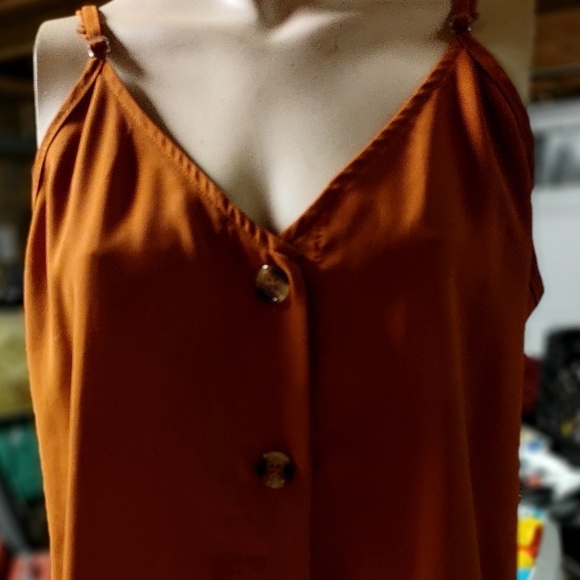 Summer Tops - Picture 9 of 9